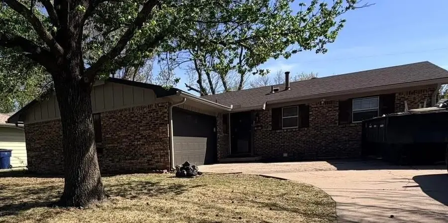 8149 E Zimmerly St, Wichita, KS 67207-3253 - #2