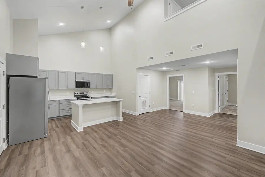 2710 Amelia Ln., Salina, KS 67401 - #2