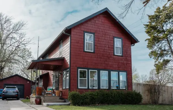 627 N Topeka, El Dorado, KS 67042