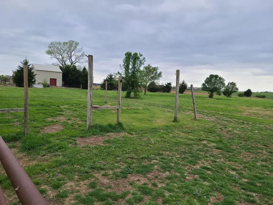 32331 51st Rd, Arkansas City, KS 67005 - #3