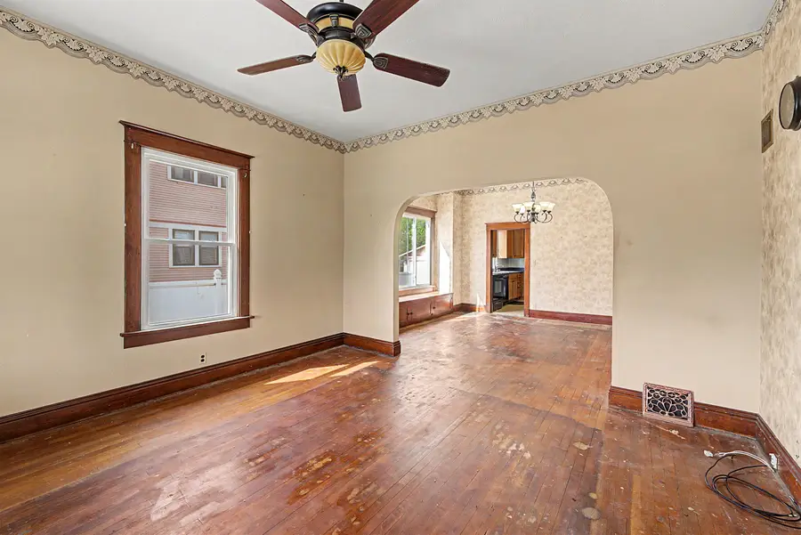 712 S 5th St, Salina, KS 67401 - #3