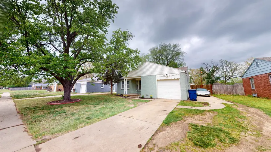 1314 E Jump St, Wichita, KS 67216 - #2