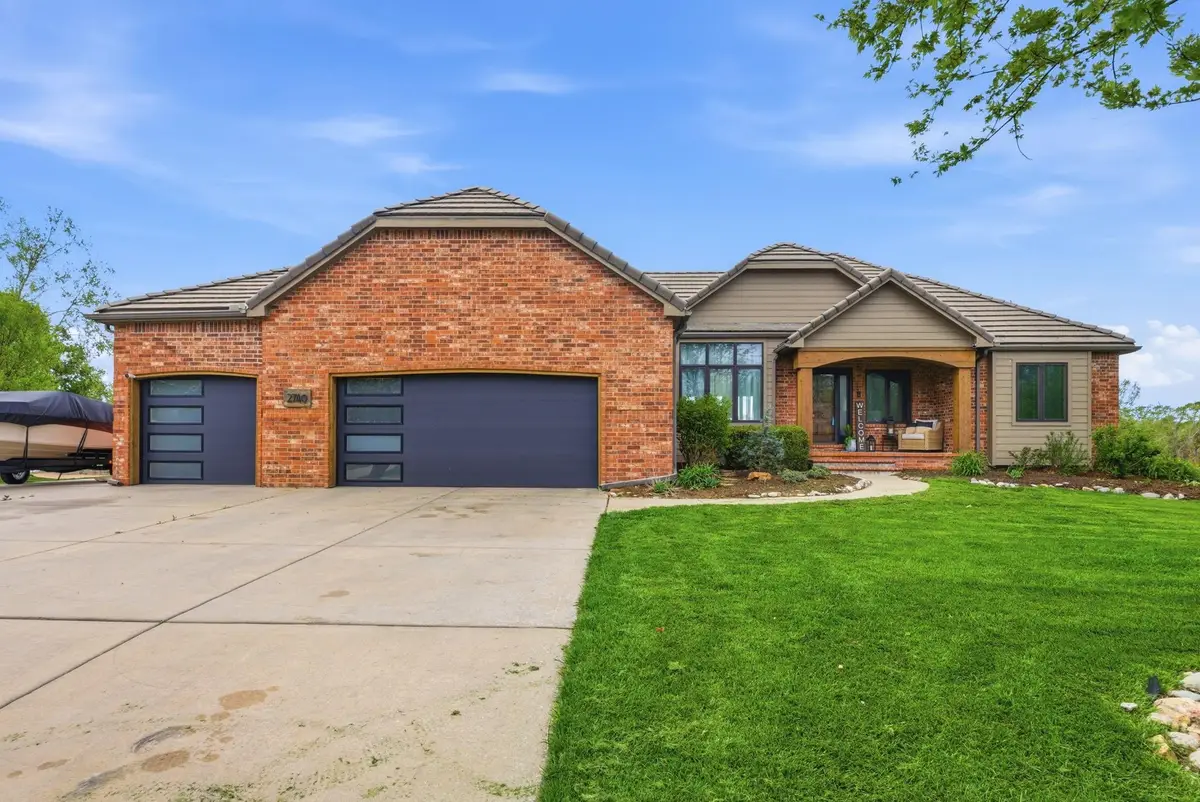 2740 N North Shore Ct, Wichita, KS 67205 - #1