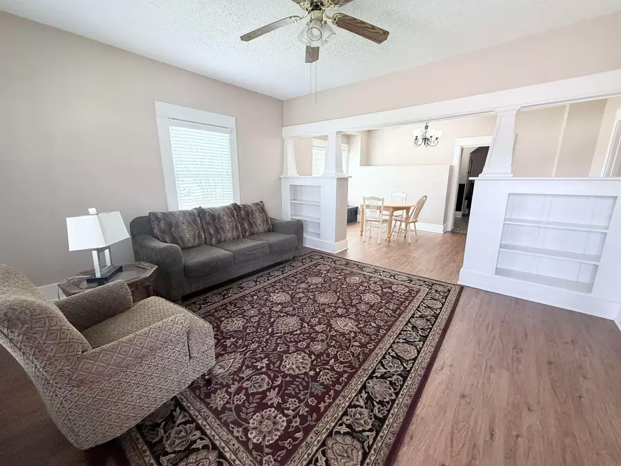709 Cliff Dr, Augusta, KS 67010 - #2