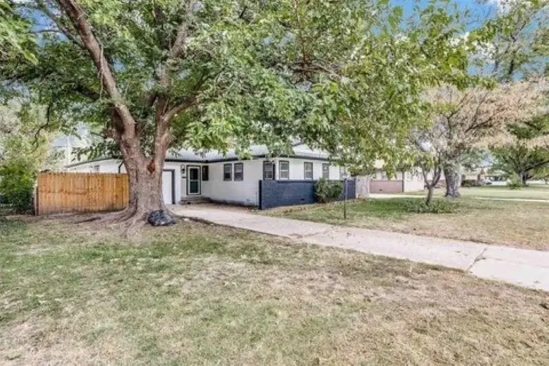 1114 W Casado St, Wichita, KS 67217 - #2