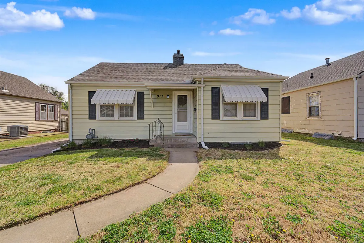 913 Custer St., Salina, KS 67401 - #1