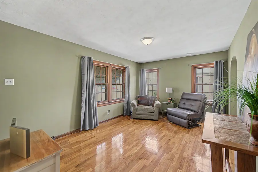 913 Custer St., Salina, KS 67401 - #3