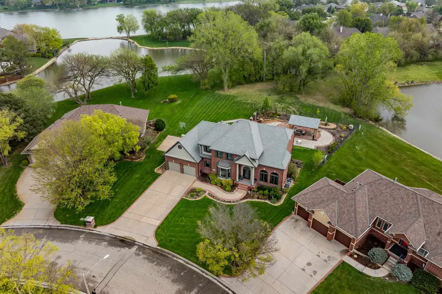 116 N Rainbow Lake Rd, Wichita, KS 67235 - #2