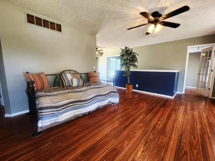 5301 S Sycamore Ave, Wichita, KS 67217 - #3