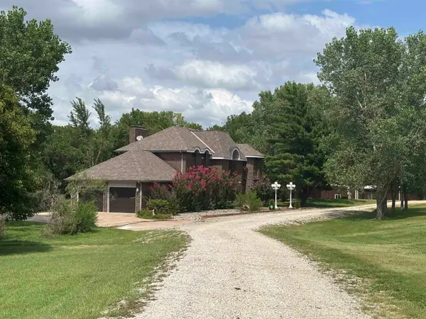 5114 S 247th W, Goddard, KS 67052