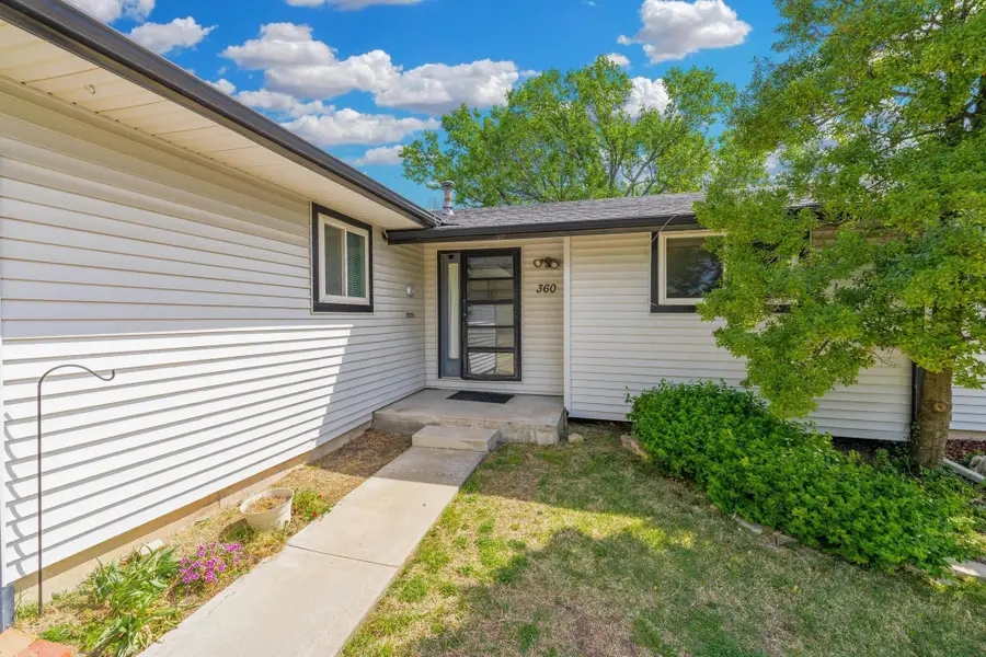360 N Wichita St, Benton, KS 67017 - #3