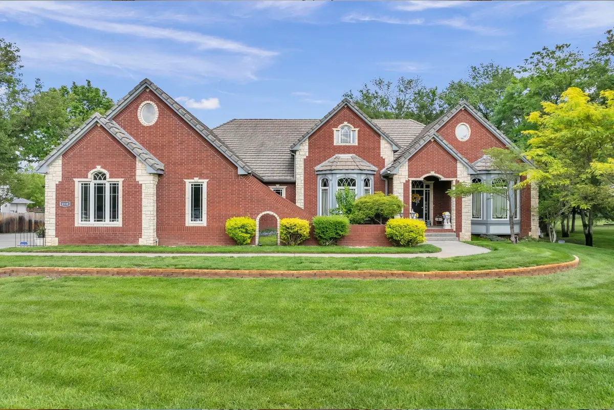 6538 N Bella Rd, Wichita, KS 67204 - #1