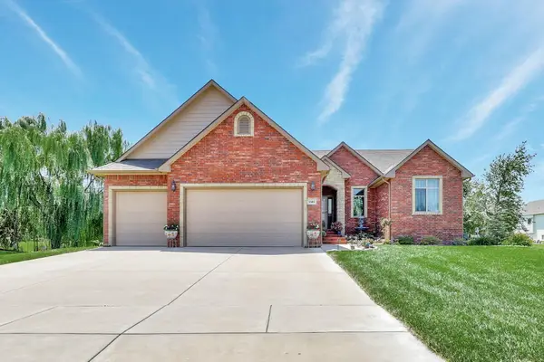 13401 E Equestrian Cir, Wichita, KS 67230