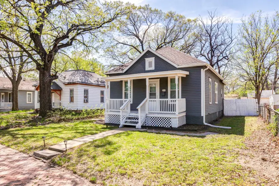 818 Gypsum Ave, Salina, KS 67401 - #2