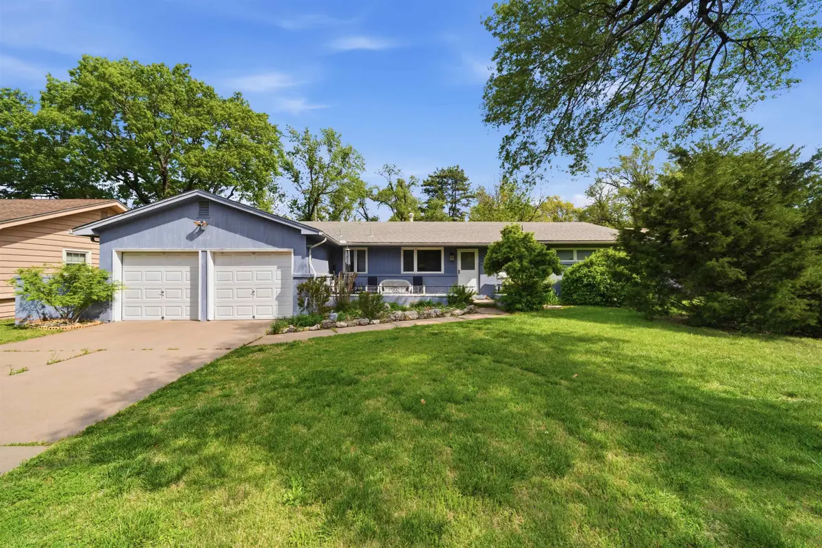 6112 E 9th St N, Wichita, KS 67208 - #1