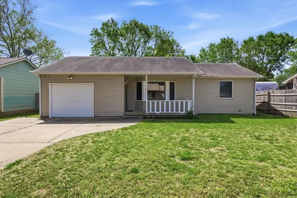5929 W York St, Wichita, KS 67215