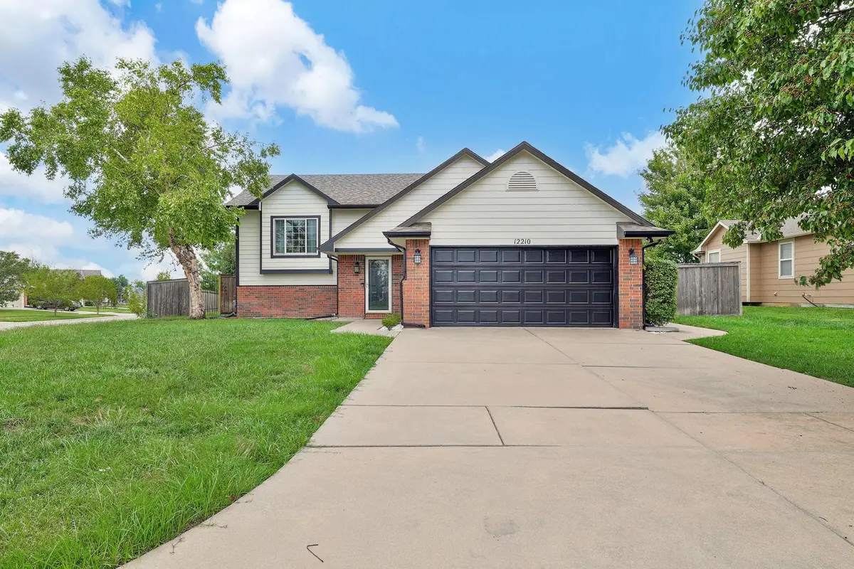 12210 E Ayesbury Ct, Wichita, KS 67226 - #1