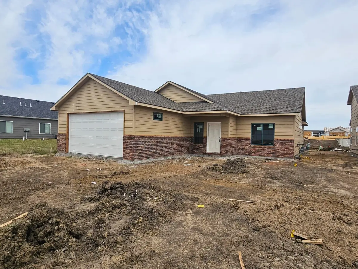 5079 N Toben Dr., Bel Aire, KS 67226 - #1