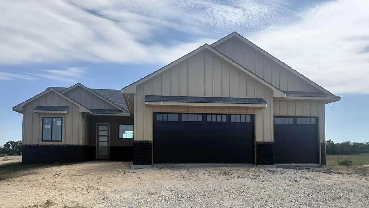 1329 W Greenvale St, Goddard, KS 67052 - #1