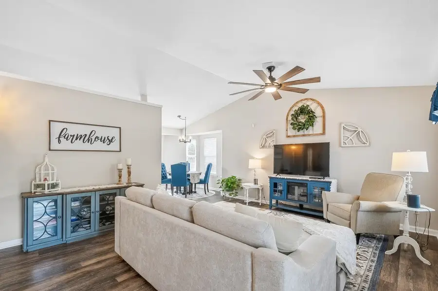 1726 N Basswood Ct, Andover, KS 67002 - #3