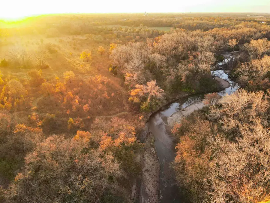 2400 N Pennington Rd, Hutchinson, KS 67502 - #3