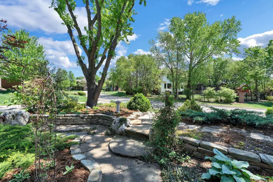 2619 N Wilderness Ct, Wichita, KS 67226 - #3