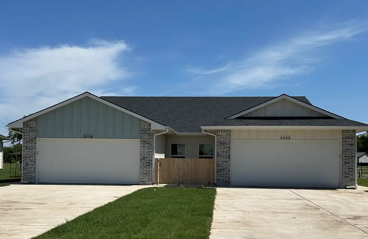 2008-2010 N Melody Ln, Goddard, KS 67052 - #1
