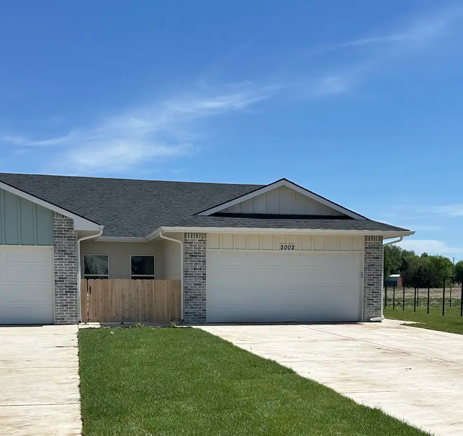 2008-2010 N Melody Ln, Goddard, KS 67052 - #2