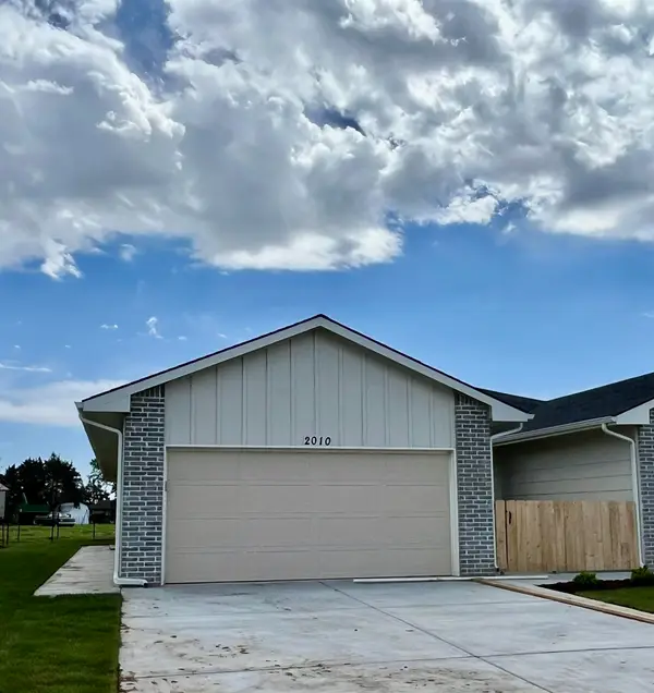 2010 N Melody Ln, Goddard, KS 67052