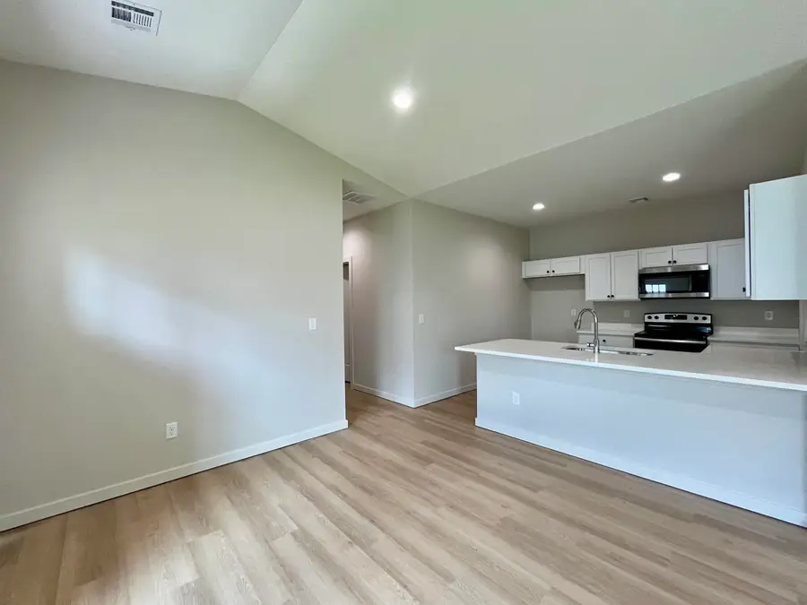 15439 W Josephine St, Goddard, KS 67052 - #3