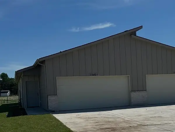 15403 W Josephine St, Goddard, KS 67052