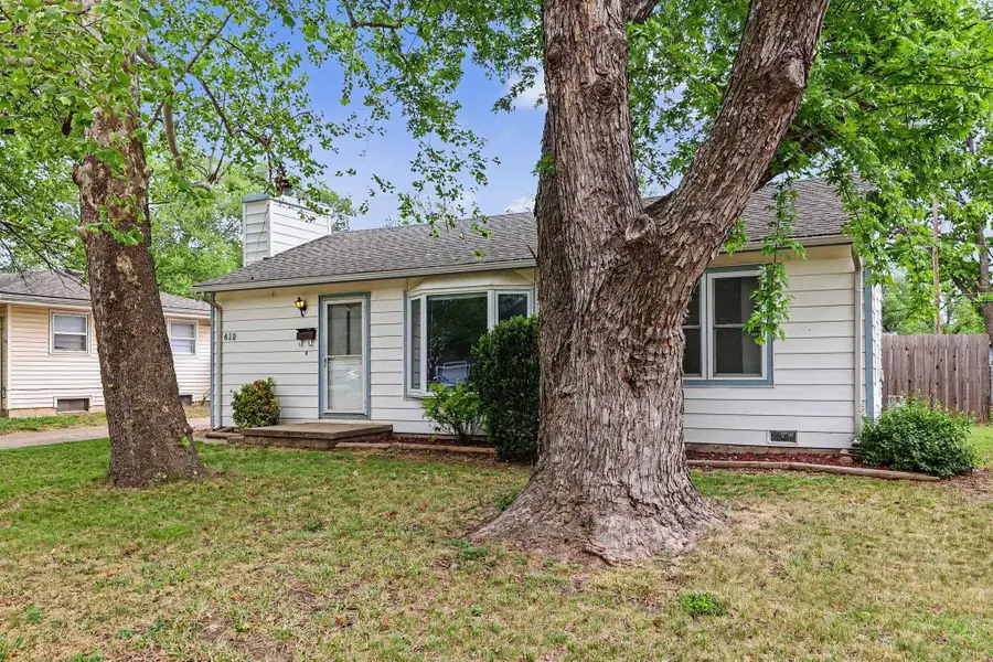 418 S Mount Carmel Ave, Wichita, KS 67213 - #2