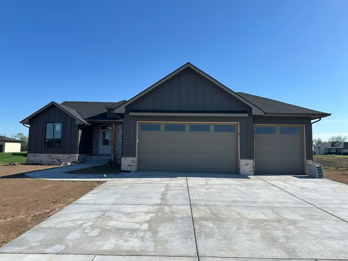 3533 S Linden Ct, Wichita, KS 67210 - #1