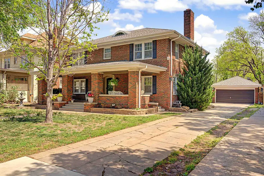 833 S Santa Fe, Salina, KS 67401 - #2