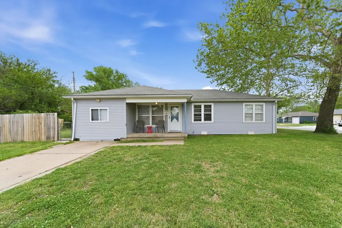 817 W 34th St S, Wichita, KS 67217 - #1