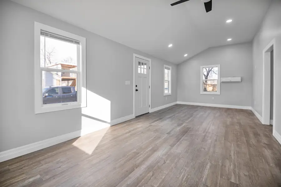 2601 E 11th St N, Wichita, KS 67214 - #3