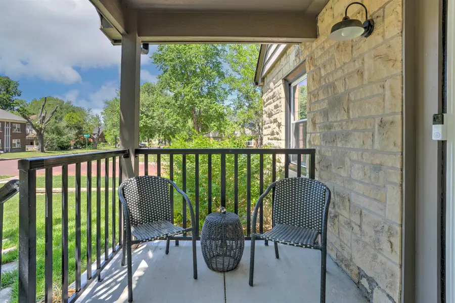 426 N B, Arkansas City, KS 67005 - #2