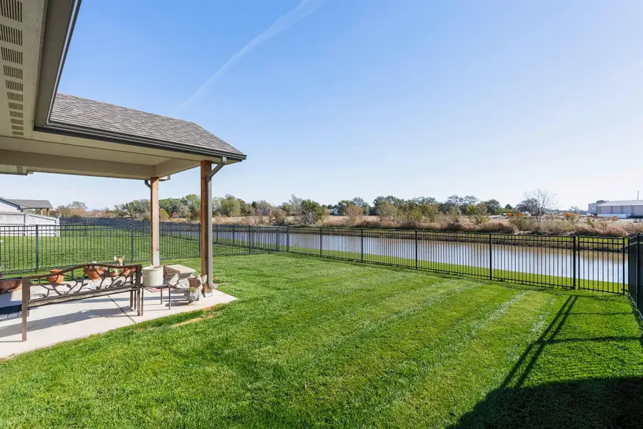 896 N Cloverleaf, Goddard, KS 67052 - #2