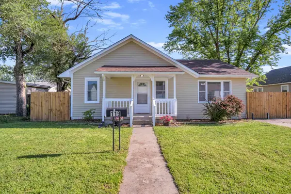 119 SW 6th, Newton, KS 67114