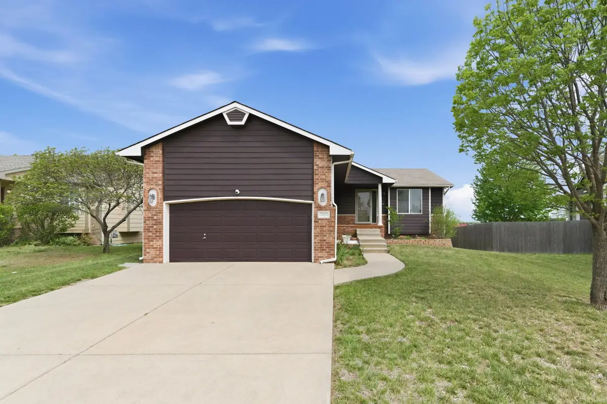 2602 E Kite, Wichita, KS 67219 - #1