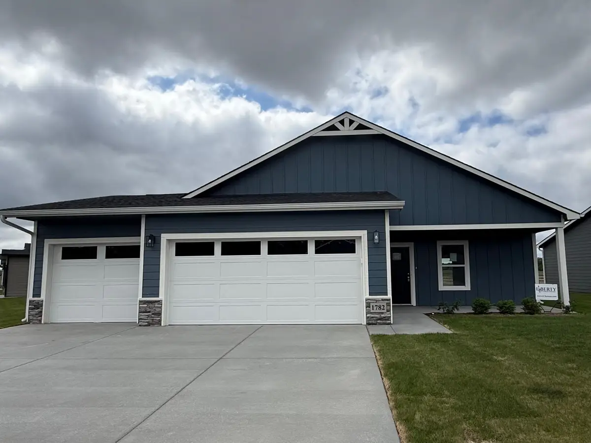 1782 W Redbud Lane, Goddard, KS 67052 - #1