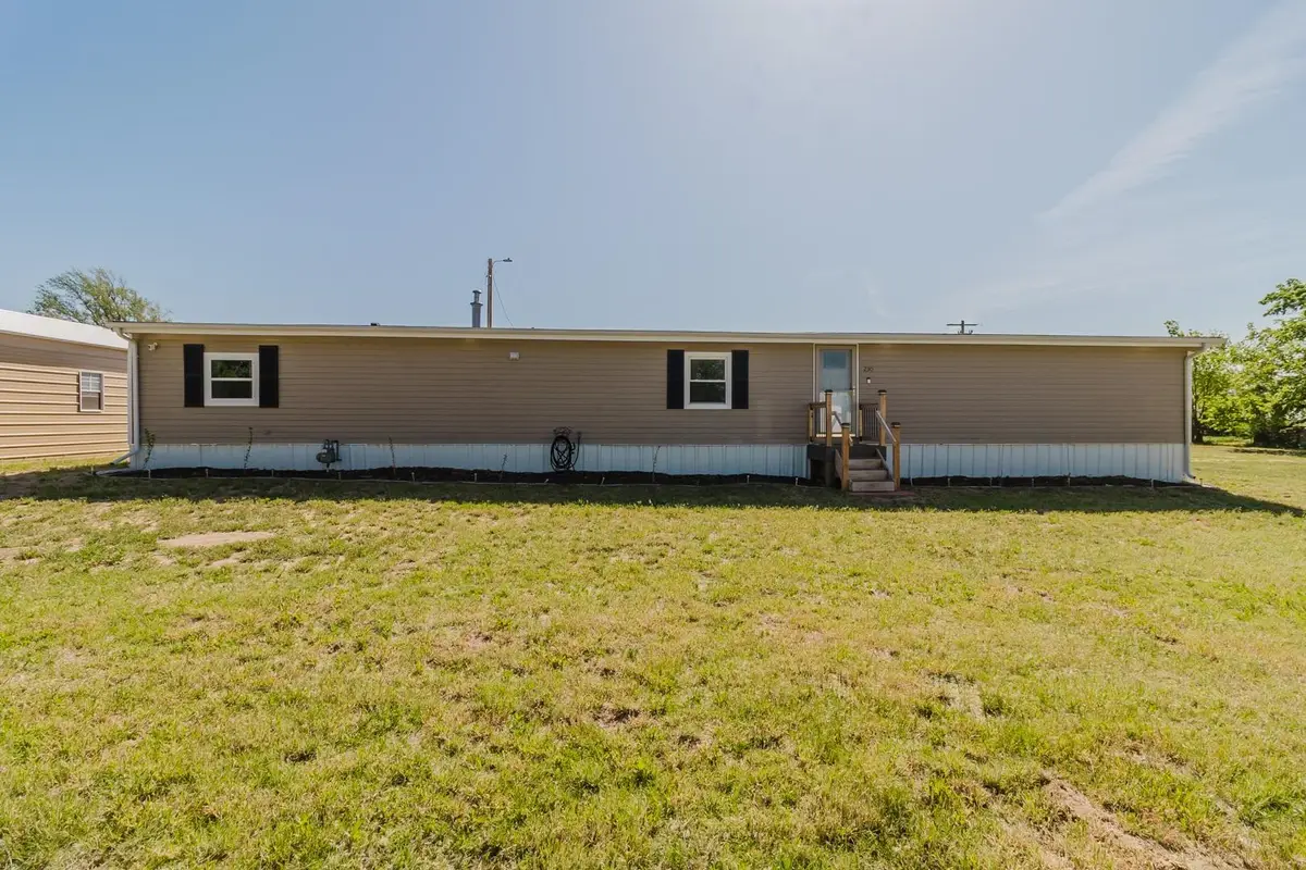 230 S Gregory, Nashville, KS 67112 - #1