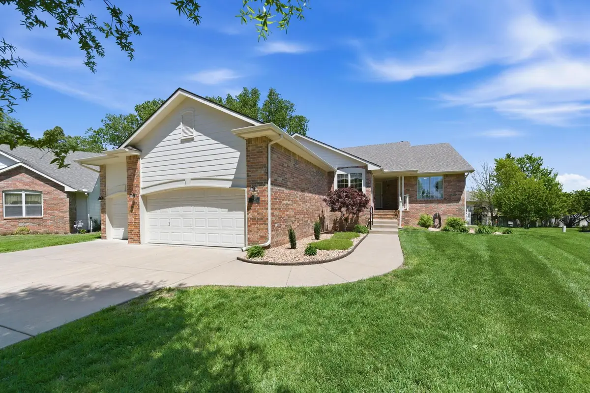 237 S Maple Dunes Ct, Wichita, KS 67235 - #1