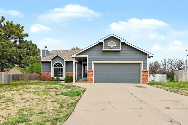 3732 N Rushwood, Wichita, KS 67226