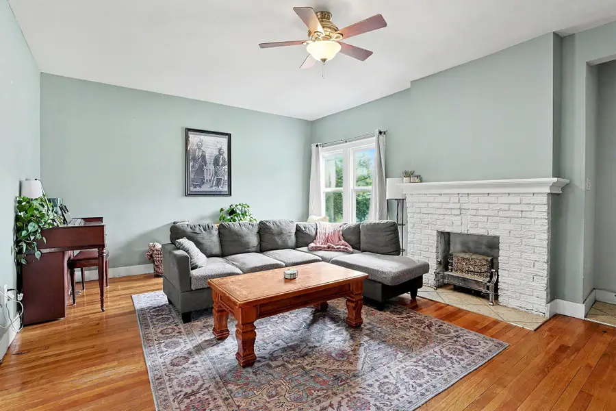 448 S Belmont St, Wichita, KS 67218 - #2