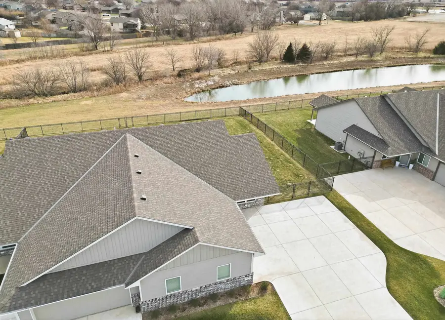 948 N Cloverleaf St., Goddard, KS 67052 - #3