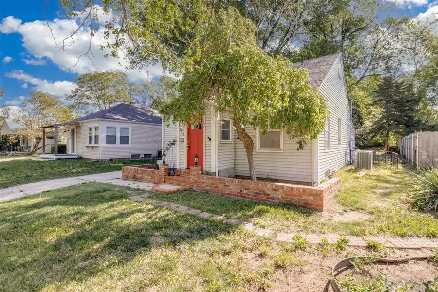 560 S Yale, Wichita, KS 67218 - #3