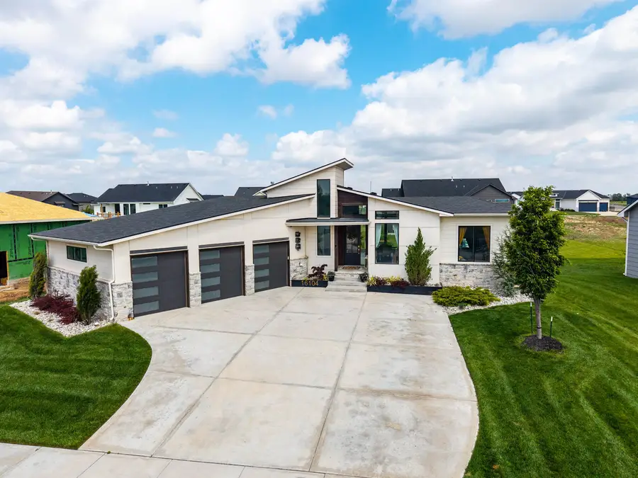 16104 W Sheriac St, Goddard, KS 67052 - #3