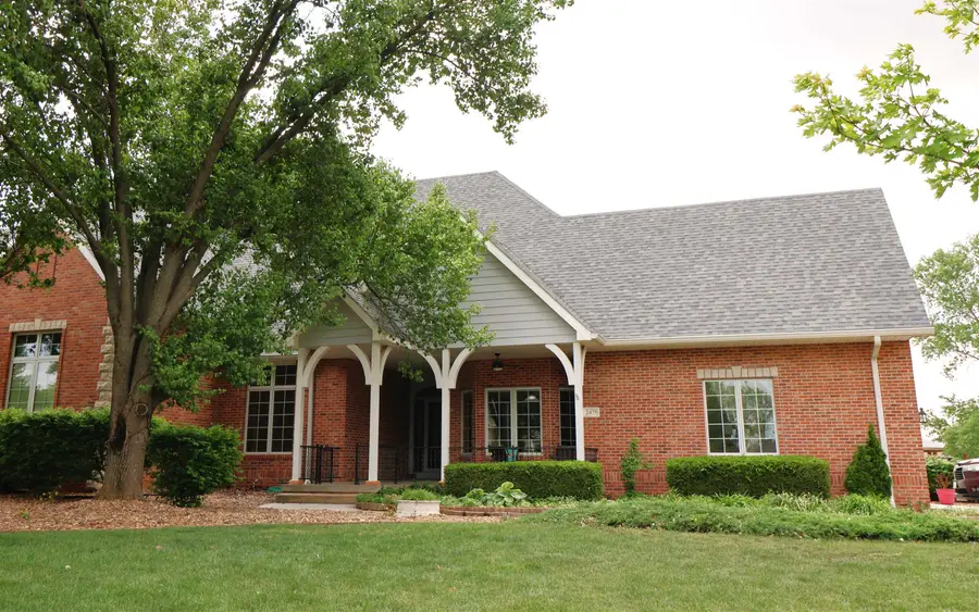 2475 Dundee Ln, Salina, KS 67401 - #3