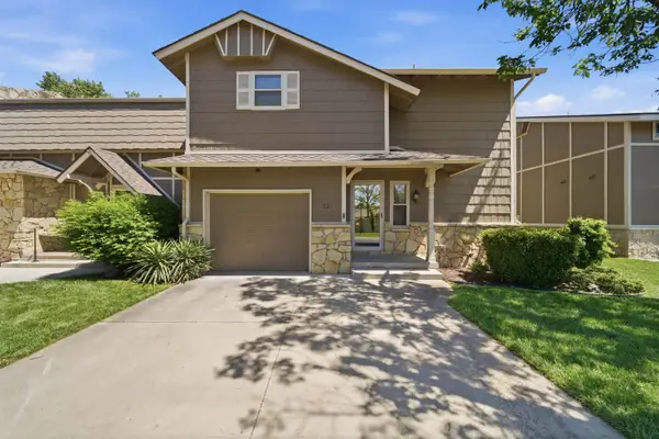 120 N Maize Rd #21, Wichita, KS 67212